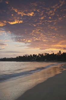 Images Dated 19th December 2009: Dominican Republic, Samana Peninsula, Las Terrenas, Playa Las Terrenas beach, dawn