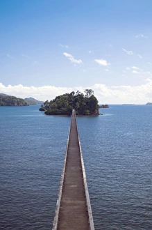 Images Dated 19th December 2009: Dominican Republic, Samana Peninsula, Samana, walkway on Samana Bay