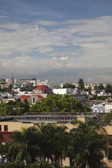 Images Dated 21st December 2009: Dominican Republic, Santo Domingo, Zona Colonial, old town viewed from Fortaleza Ozama