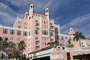 Images Dated 26th May 2009: Don Cesar Resort, St. Petersburg Beach, FL