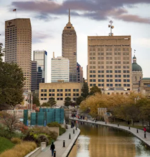 Images Dated 6th September 2021: Downtown Indianapolis, White River State Park, Indianapolis, Indiana, USA