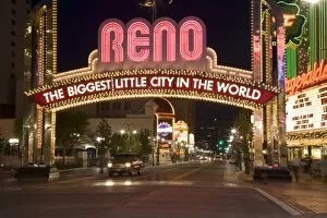 Images Dated 16th May 2007: Downtown Reno Nevada