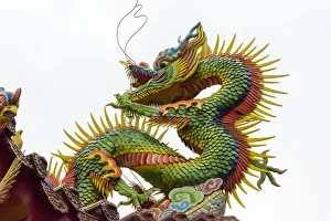 Dragon decoration on the roof in Lingxing Temple (Shibawang Gong Miao), Kaohsiung, Taiwan