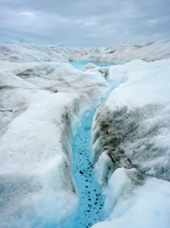 North Greenland Prints: Drainage system on the surface of the ice sheet