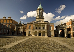 Images Dated 18th September 2006: Dublin Castle, Dublin, Ireland, Architecture, Clouds