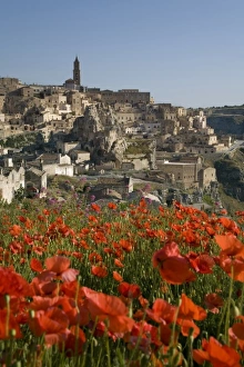 Images Dated 1st June 2007: Duomo, Sassi, Matera, Basilicata, Italy