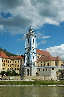 Images Dated 8th October 2024: Durnstein, Austria. Beautiful blue church along the Danube
