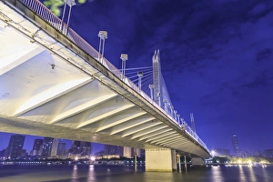 Images Dated 8th July 2015: early morning view of Jiefang Bridge, Pearl River, Guangzhou, China
