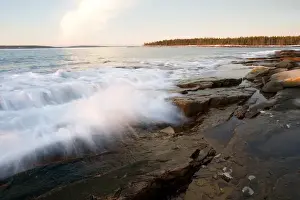 Images Dated 12th August 2015: Early morning at Wonderland in Maines Acadia National Park