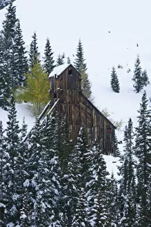 Images Dated 23rd September 2006: Early Snow and Mining Buildings, Red Mountain Pass, Ouray, Rocky Mountains, Colorado