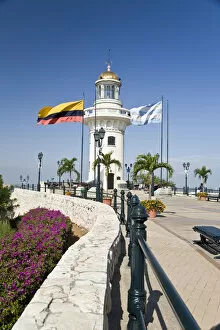 Images Dated 13th July 2007: Ecuador, Guayaquil. The lighthouse atop the hill at Barrio Las Penas is a popular