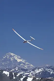 Aviation Prints: Eduard Supersperger (Austria), Racing in FAI World Sailplane Grand Prix, Andes Mountains