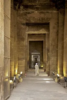 Turban Prints: Egyptian man at Edfu Temple, Egypt