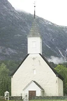 Mountainside Prints: EidFjord church nesteld in the magnificant Eidfjord valley