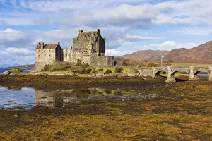 Images Dated 24th August 2020: Eilean Donan Castle. Isle of Skye, Scotland