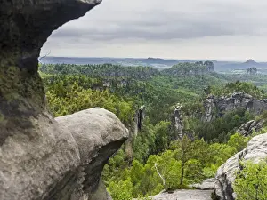 Images Dated 27th May 2015: Elbe Sandstone Mountains (Elbsandsteingebirge) in the Saxon Switzerland NP (Saechsische