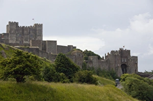 Images Dated 7th July 2009: England, Kent, Dover. Dover Castle, est. 1198