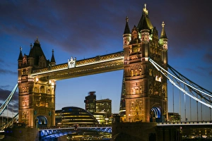 England, London, Tower Bridge, dusk