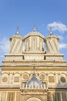 Images Dated 15th September 2009: Episcopal Cathedral of Curtea de Arges is one of the most important examples of religious