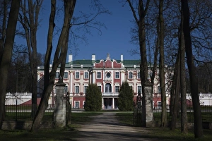 Images Dated 12th May 2010: Estonia, Tallinn, Kadriorg area, Kadriorg Palace, b. 1736