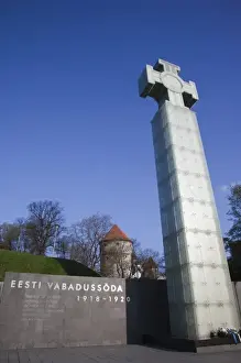 Baltic State Prints: Estonia, Tallinn, Old Town, Monument to the War of Independence, b. 2009