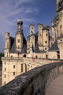 Images Dated 13th June 2011: EU, France, Loire Valley, Loir-et-Cher. Chateau de Chambord, Roof view