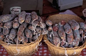 Middle Prints: EU, France, Monpazier: bastide, Dordogne. Place Centrale, market day