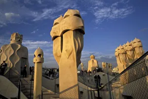 Images Dated 28th July 2004: EU, Spain, Catalonia, Barcelona. Antonio Gaudis La Pedrera, also known as Casa Mila