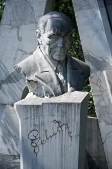 Images Dated 1st May 2009: Europe, Austria, Vienna, statue in Viennese City Park, Franz LehAar