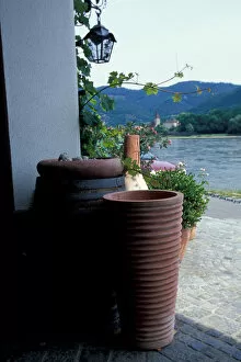 Images Dated 2nd February 2006: Europe, Austria, Wachau region, Palt, Malat vineyard and winery