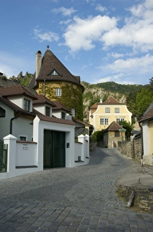 Images Dated 29th April 2009: Europe, Austria, Wachau Valley, Lower Austria, Durnstein, cobblestone street in town