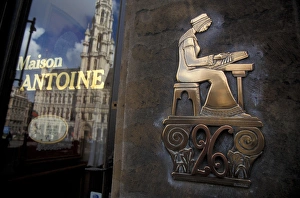 Storefront Prints: EUROPE, Belgium, Brussels Famed Lace Shop, Grande Place