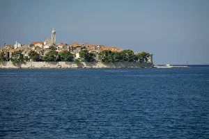 Images Dated 6th October 2006: Europe, Croatia, Dalmatia, Korcula Island, Korcula town. View of town from Adriatic Sea