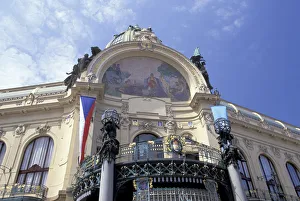 Images Dated 28th January 2004: Europe, Czech Republic, Cent. Bohemia, Prague (Praha) Old Town; Municipal House exterior