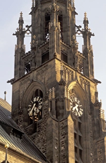 Images Dated 5th January 2004: Europe, Czech Republic, South Moravia, Brno (2nd largest city, CR) Cathedral of Sts