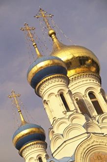 Images Dated 5th January 2004: Europe, Czech Republic, West Bohemia, Karlovy Vary (Carlsbad) Russian Church of Sts