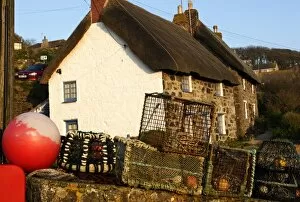 Images Dated 24th March 2007: Europe, England, Cornwall, Cadgwith, fishing villiage