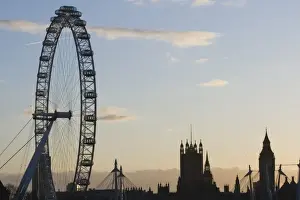 Images Dated 14th January 2007: Europe, ENGLAND, London: Houses of Parliament and London Eye / Sunset Silhouette