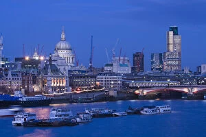 Europe, ENGLAND-London: North Bank of the Thames River and St. Pauls Cathedral