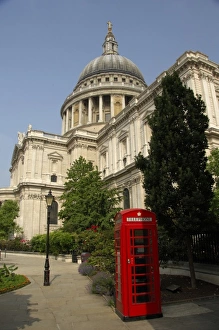 Telephone Prints: Europe, England, London. St. Pauls Cathedral. THIS IMAGE RESTRICTED - Not available to U