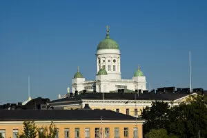 Images Dated 18th August 2006: Europe, Finland, Helsinki. Overview of Helsinki with Lutheran Cathedral in background