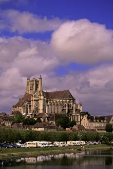 Images Dated 1st December 2005: Europe, France, Burgundy, Auxerre. View of Cathedral