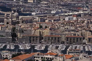 Images Dated 28th September 2005: Europe, France, Marseilles, Old Port