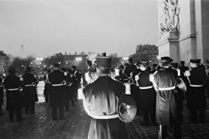 Band Prints: Europe, France, Paris. Military band, Arc de Triomphe