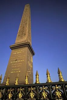 Images Dated 13th July 2004: Europe, France, Paris. Place de la Concorde. Obelisque