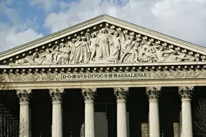 Images Dated 12th March 2005: Europe, France, Paris, Place de la Madeleine: La Madeleine Church from Rue Royale