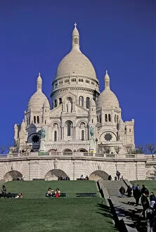 Images Dated 2nd December 2004: Europe, France, Paris. Sacre-Coeur Basilica