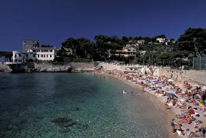Europe, France, Provence, Bouches, du, Rhone, Cassis, Bestouan Plage (beach)