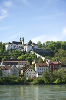 Images Dated 27th April 2009: Europe, Germany, Bavaria, Passau, Pilgrimage Church (Mariahilf) along Inn River