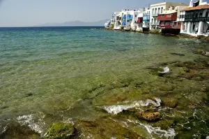 Europe, Greece, Mykonos. Views of the seaside area called Little Venice